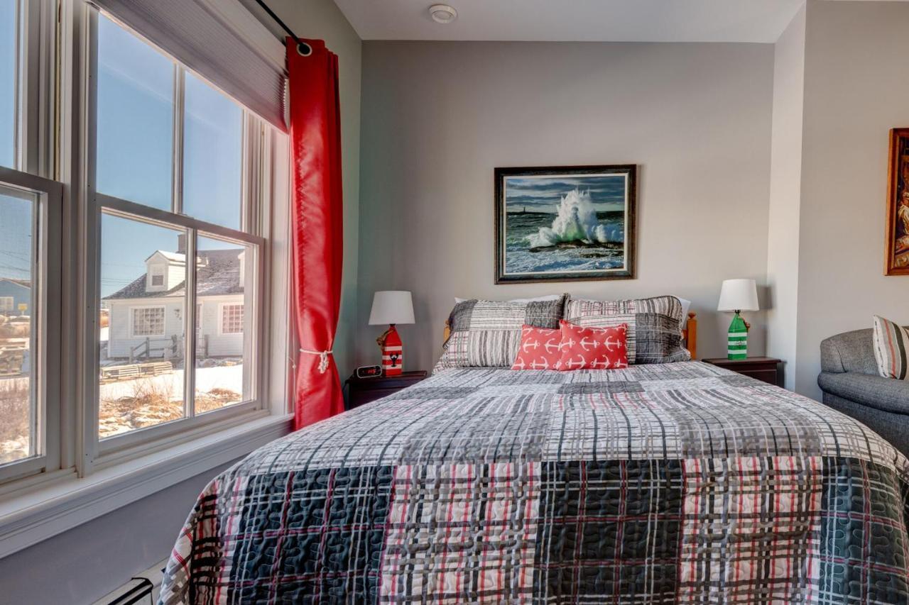 Breakwater Inn Пегис Коув Екстериор снимка