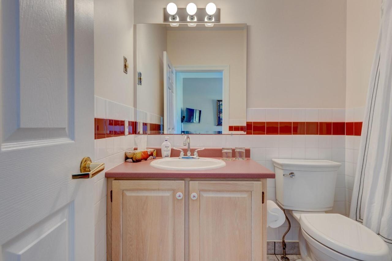 Breakwater Inn Пегис Коув Екстериор снимка