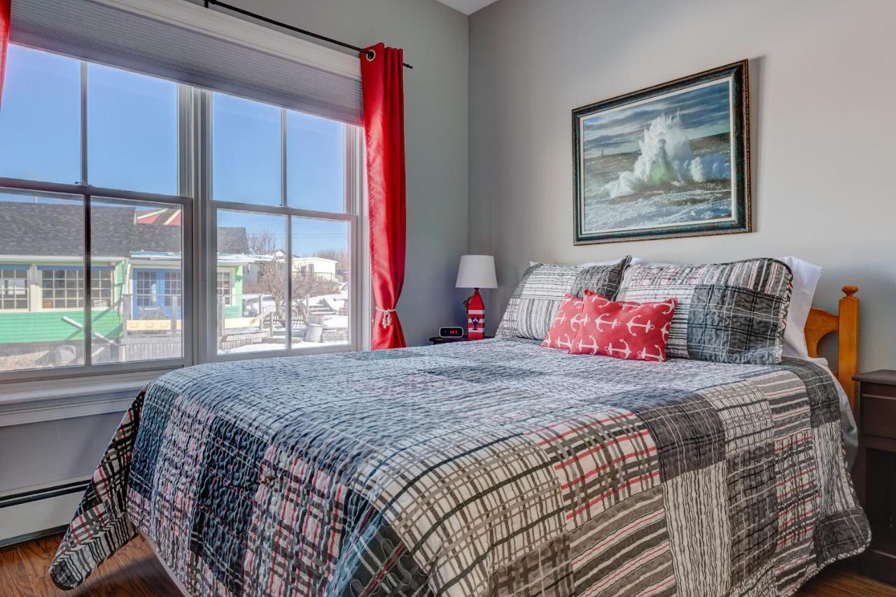 Breakwater Inn Пегис Коув Екстериор снимка